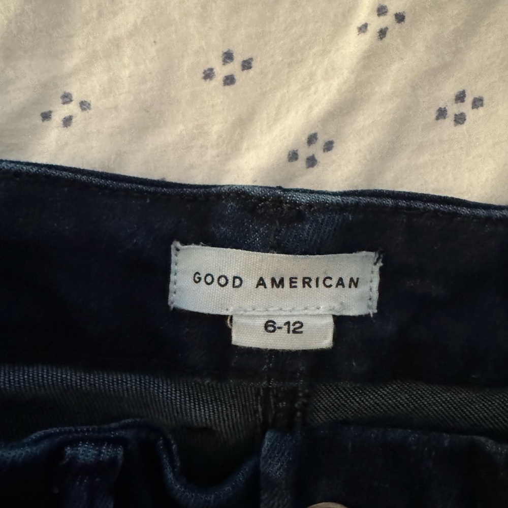 Good American Always Fits Skinny Jeans